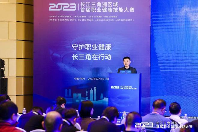 解和对场上 解和对场上